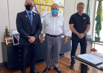 Presidente do Sindepo-DF visita o Palácio do Buriti