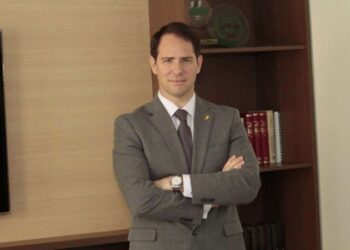 Delegados e demais servidores esperam proposta do governo distrital